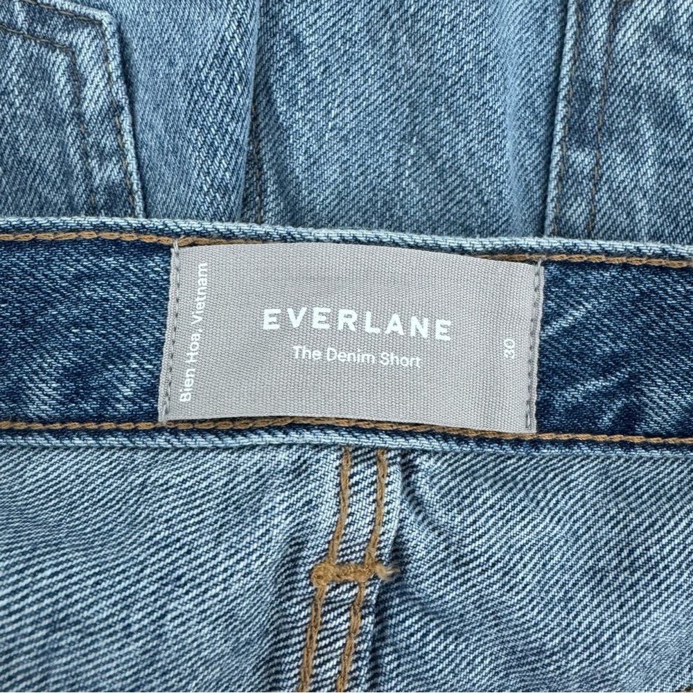 NWT EVERLANE the denim shorts organic cotton size 30 distressed womans shorts - Picture 3 of 11